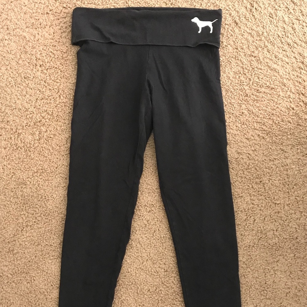 VS Pink yoga leggings